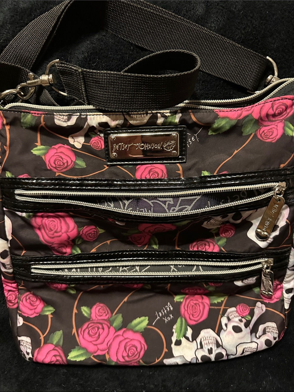 Betsey Johnson Black Crossbody Bag with Pink Rose & Skull Motif - Picture 3 of 5